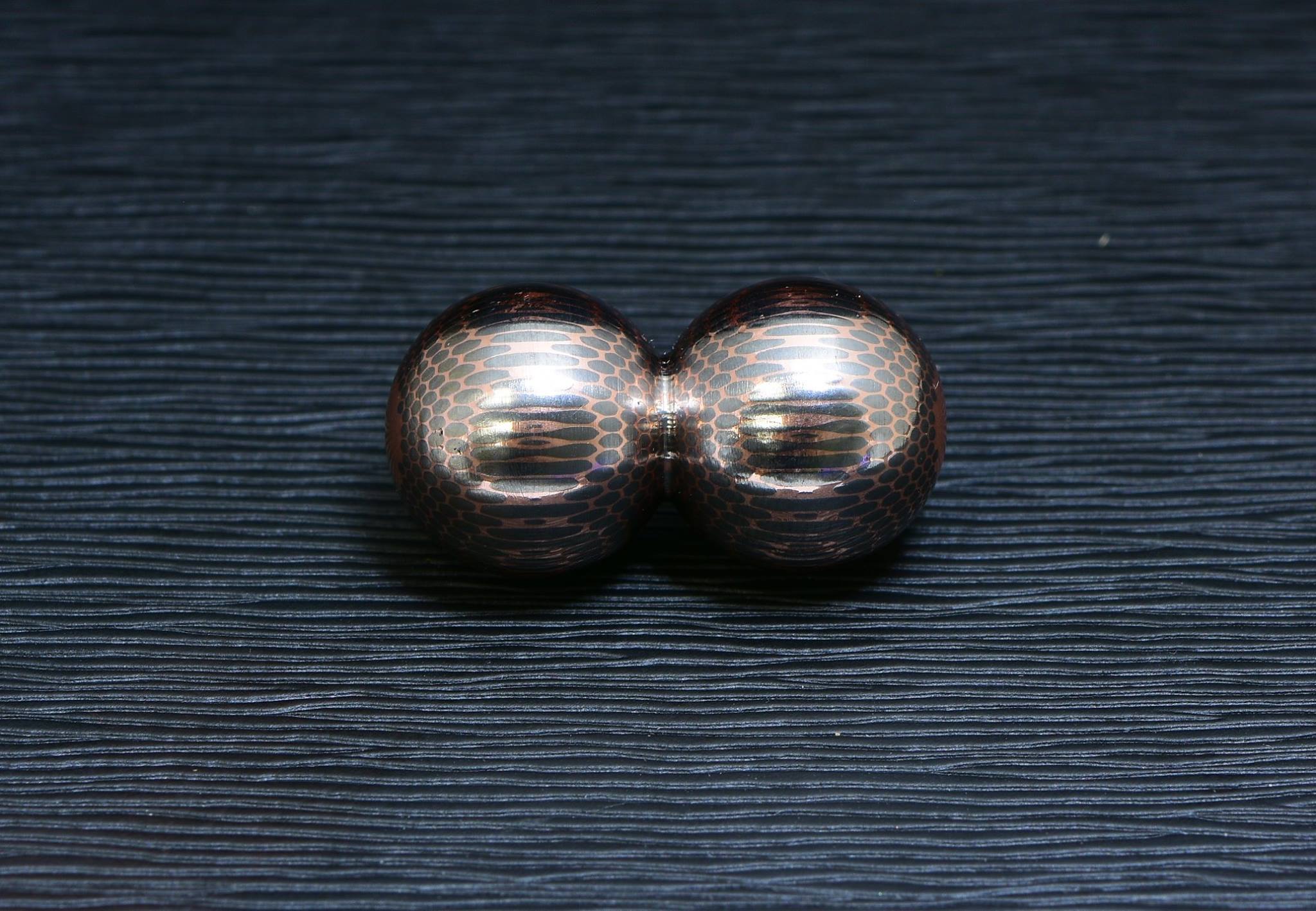 fidget-balls-03
